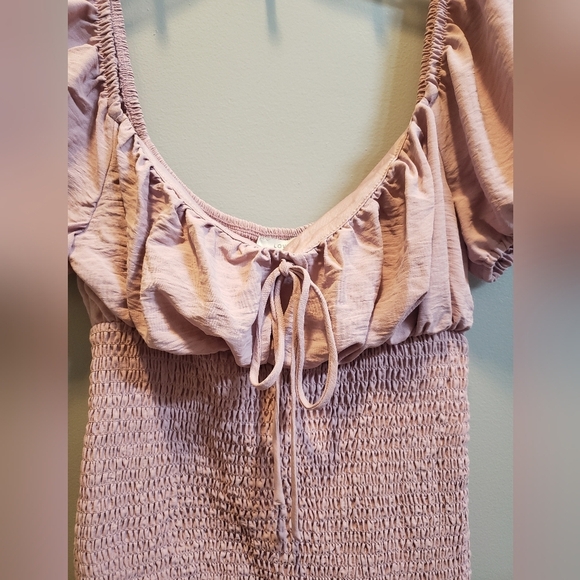 Love Tree Mauve Puff Sleeve, Ruched and Smocked Bodycon Dress, L - Picture 3 of 7